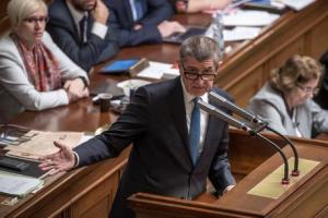 Parlamento Praga nega fiducia a Babis