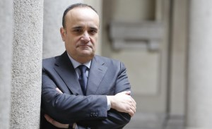 Bonisoli contrario al bonus da 500 euro ai 18enni. Pd attacca.