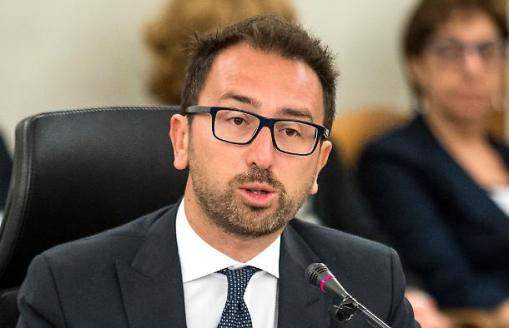 Alfonso Bonafede al Csm: "Chi ha fatto politica non torni in magistratura"