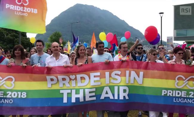 La Svizzera approva una legge contro l'omotransfobia