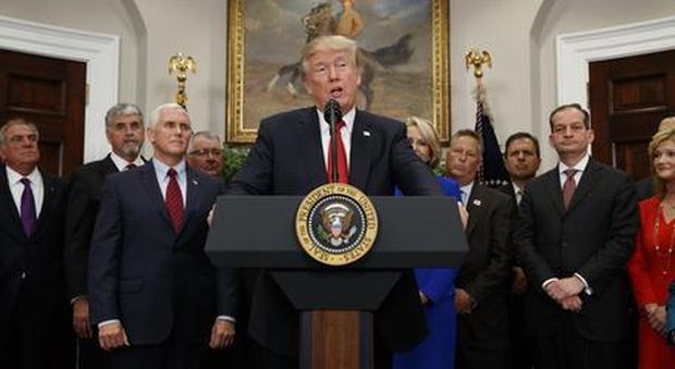 Trump rottama lo storico trattato nucleare con la Russia: «Serve una nuova intesa»