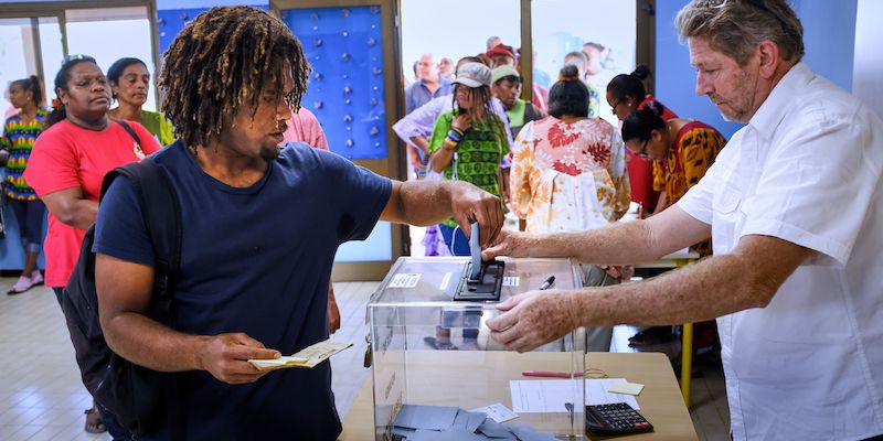 La Nuova Caledonia rimarrà francese