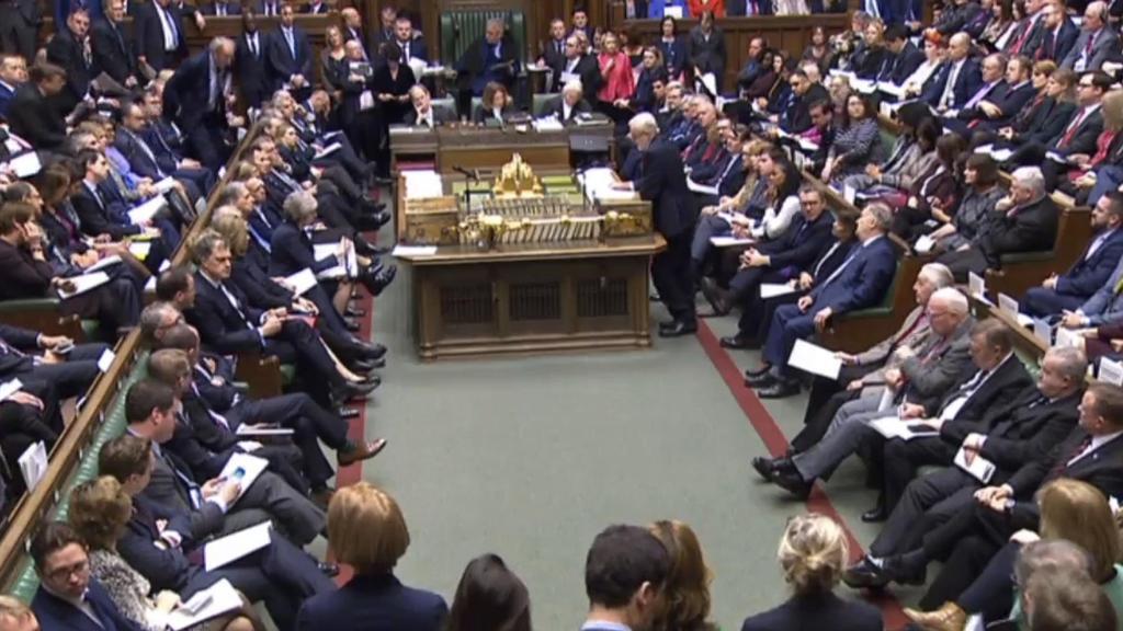 Brexit, il governo britannico dovrà presentare un Piano B.