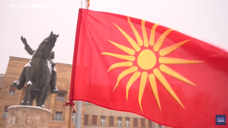 Macedonia cambia nome, si del parlamento di Skopje