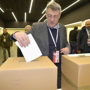 Maurizio Landini è il nuovo segretario della Cgil