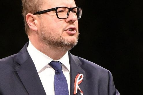 Sindaco di Danzica ucciso, shock internazionale. Tusk: "Uomo di solidarietà, un europeo"
