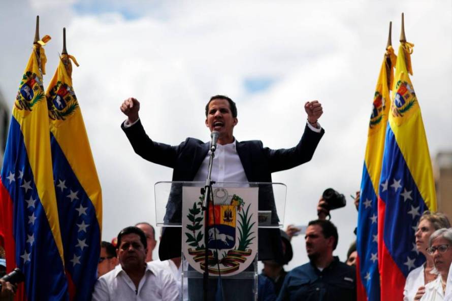 Venezuela. «Si, se puede», Guaido si proclama presidente