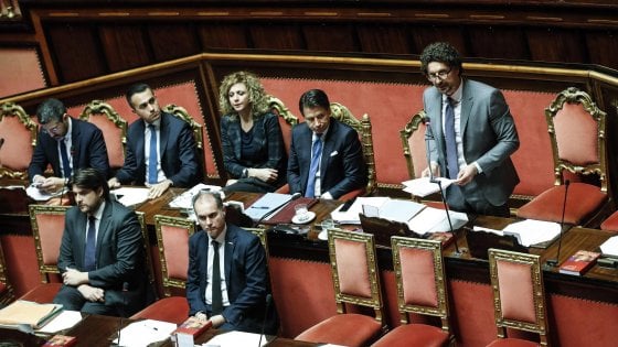 Sfiducia Toninelli respinta