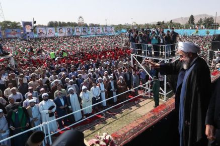 L'Europa prova a tenere in vita l'accordo sul nucleare con l'Iran, nonostante i falchi di Washington