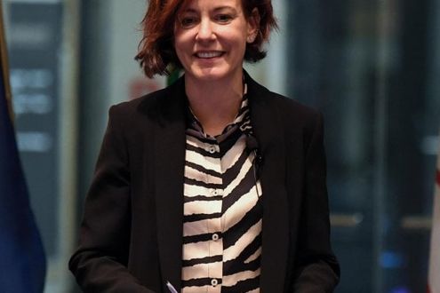 Il piano per l'innovazione. La ministra Pisano: "Così l'Italia digitale nel 2025"