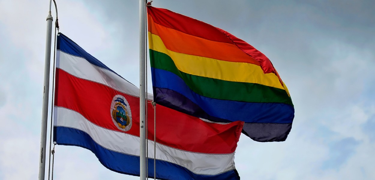 Costa Rica, via libera al matrimonio egualitario dal 26 maggio