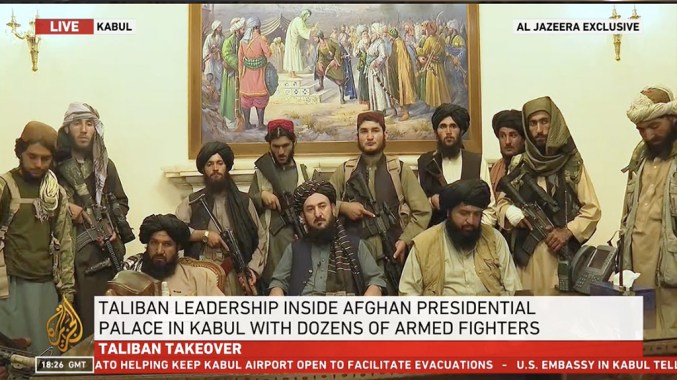 Afghanistan, Kabul è caduta. Nasce l’Emirato Islamico dei talebani: «La guerra è finita, pronti al dialogo»