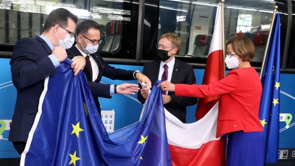 Scontro Polonia-Ue, per Varsavia Costituzione ha primato sul diritto europeo