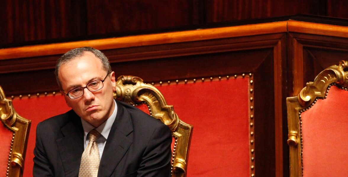 Elio Vito lascia Forza Italia e si dimette da deputato